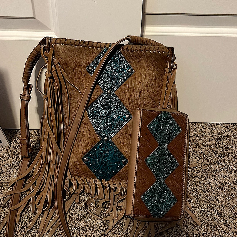 Shyanne purse and wallet set